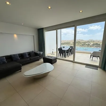 公寓 Penthouse -centre Of - View In Malta