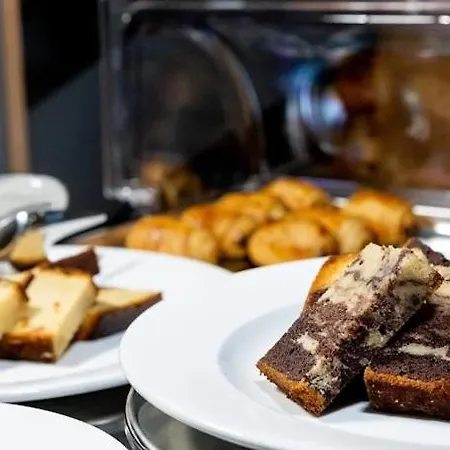 Penthouse -centre Of - View In Malta 아파트 슬리에마