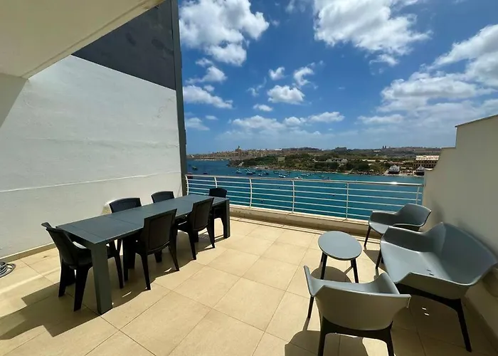 Apartamento Penthouse -centre Of - View In Malta *